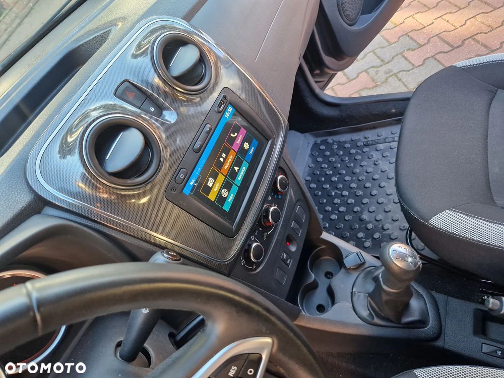 Dacia Sandero 0.9 TCe Laureate S&S - 21