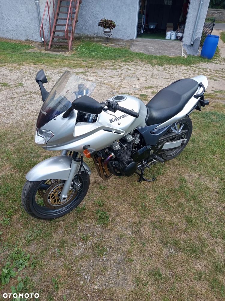 Kawasaki ZR - 22