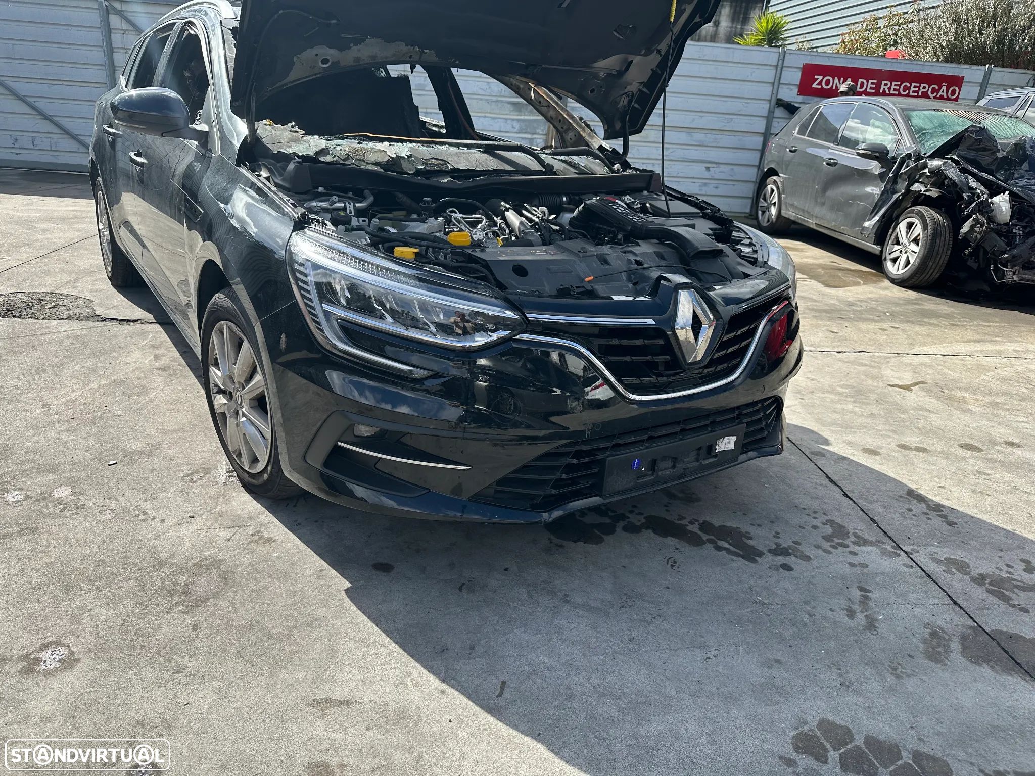 RENAULT MEGANE IV SPORT TOURER FASE II 1.3 TCE 140 CV CAIXA AUTO DO ANO 2022 PARA PEÇAS - 1