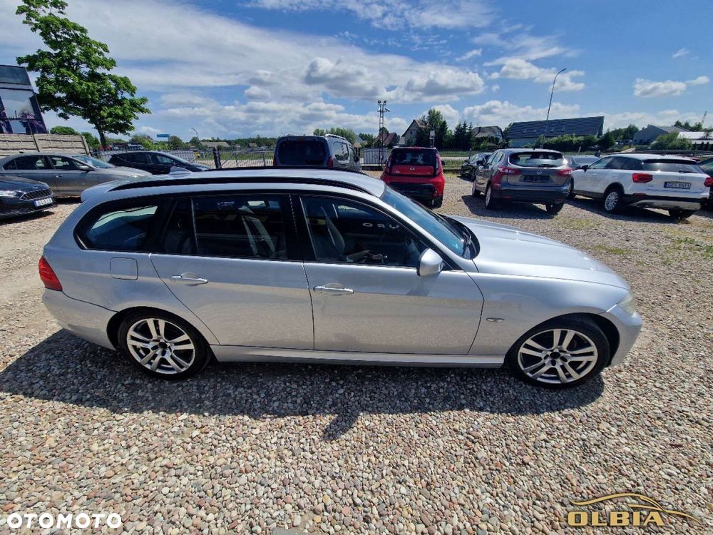 BMW Seria 3 - 12