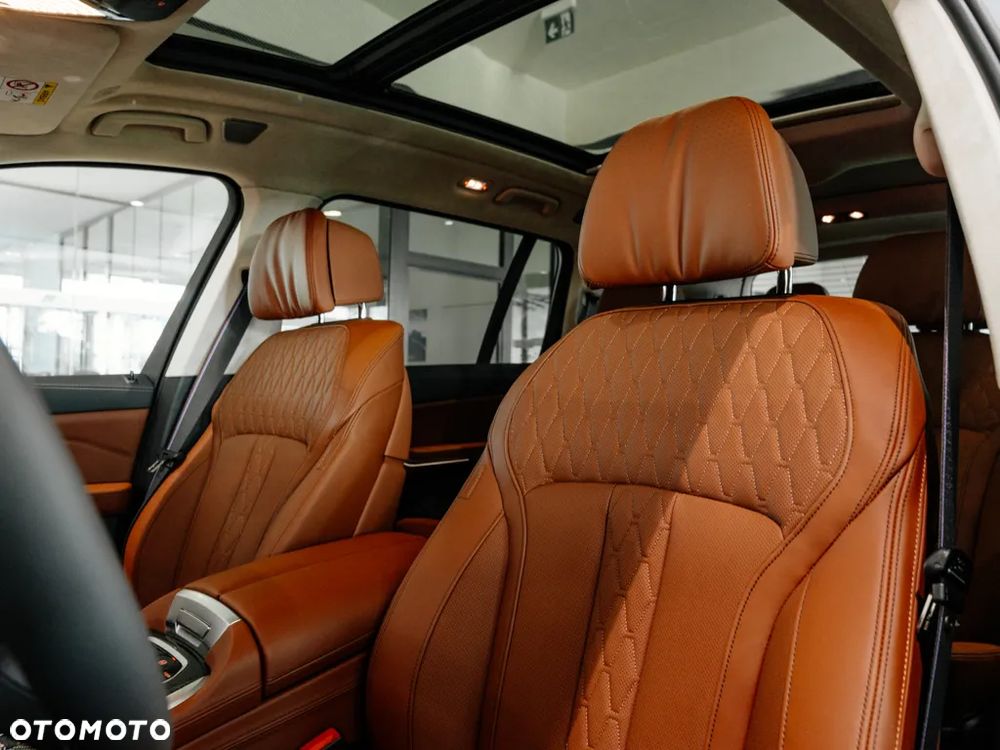 BMW X7 - 14