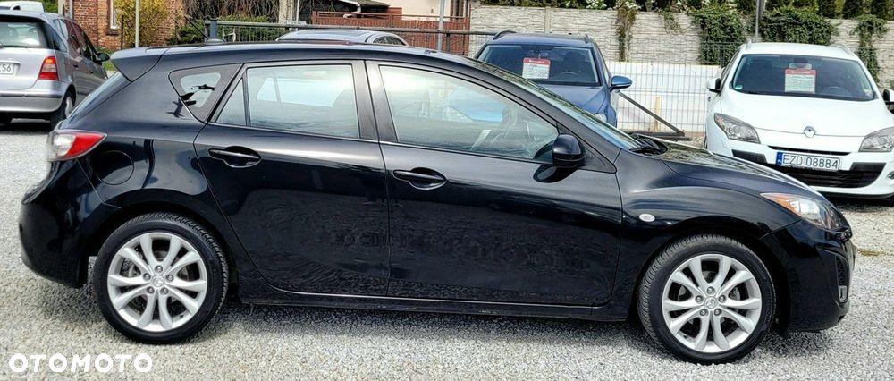 Mazda 3 1.6 CD Exclusive + - 5