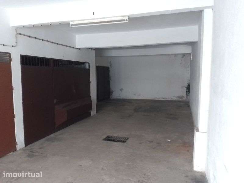 Garagem / Armazém Barreiro 35m2 Centro Venda - Grande imagem: 2/2