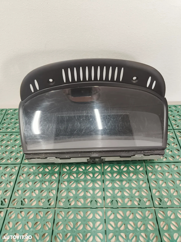 Display Navigatie Mica BMW E6x E9X diferite coduri