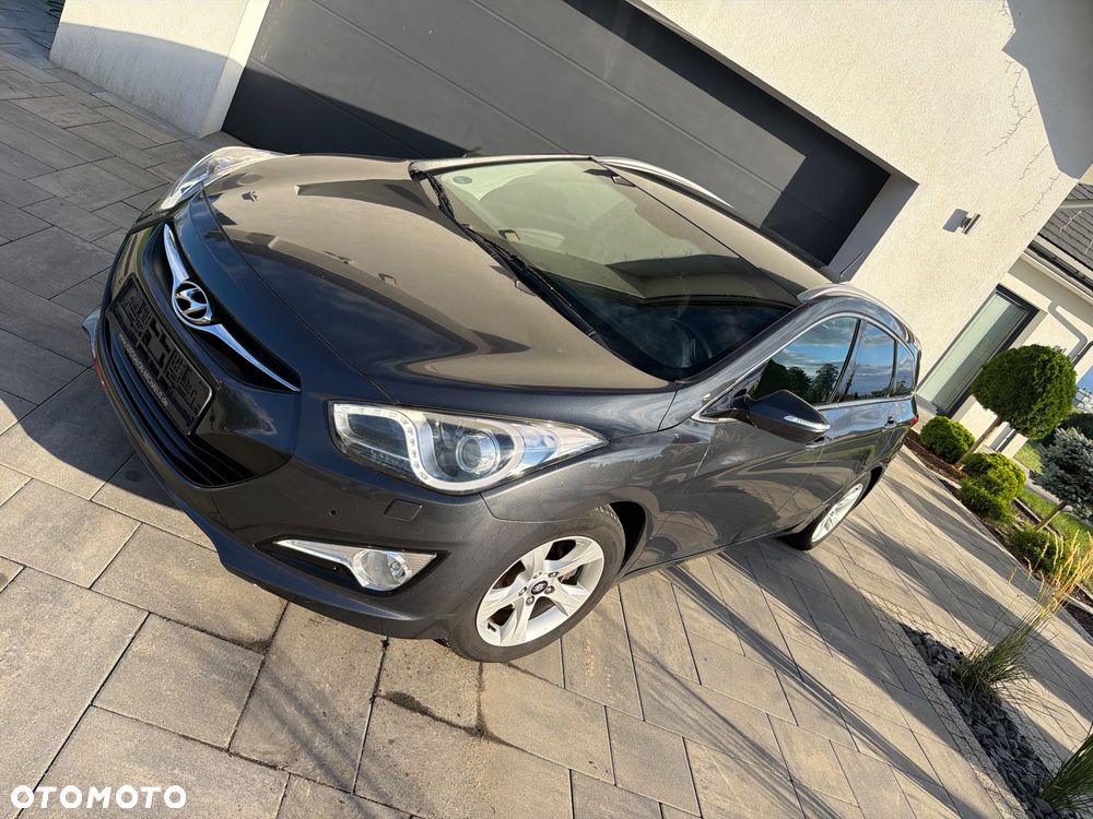 Hyundai i40 i40cw 1.7 CRDi Fifa World Cup Edition - 8