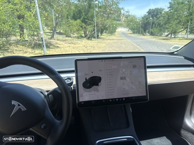 Tesla Model 3 Long Range AWD Dual Motor - 36