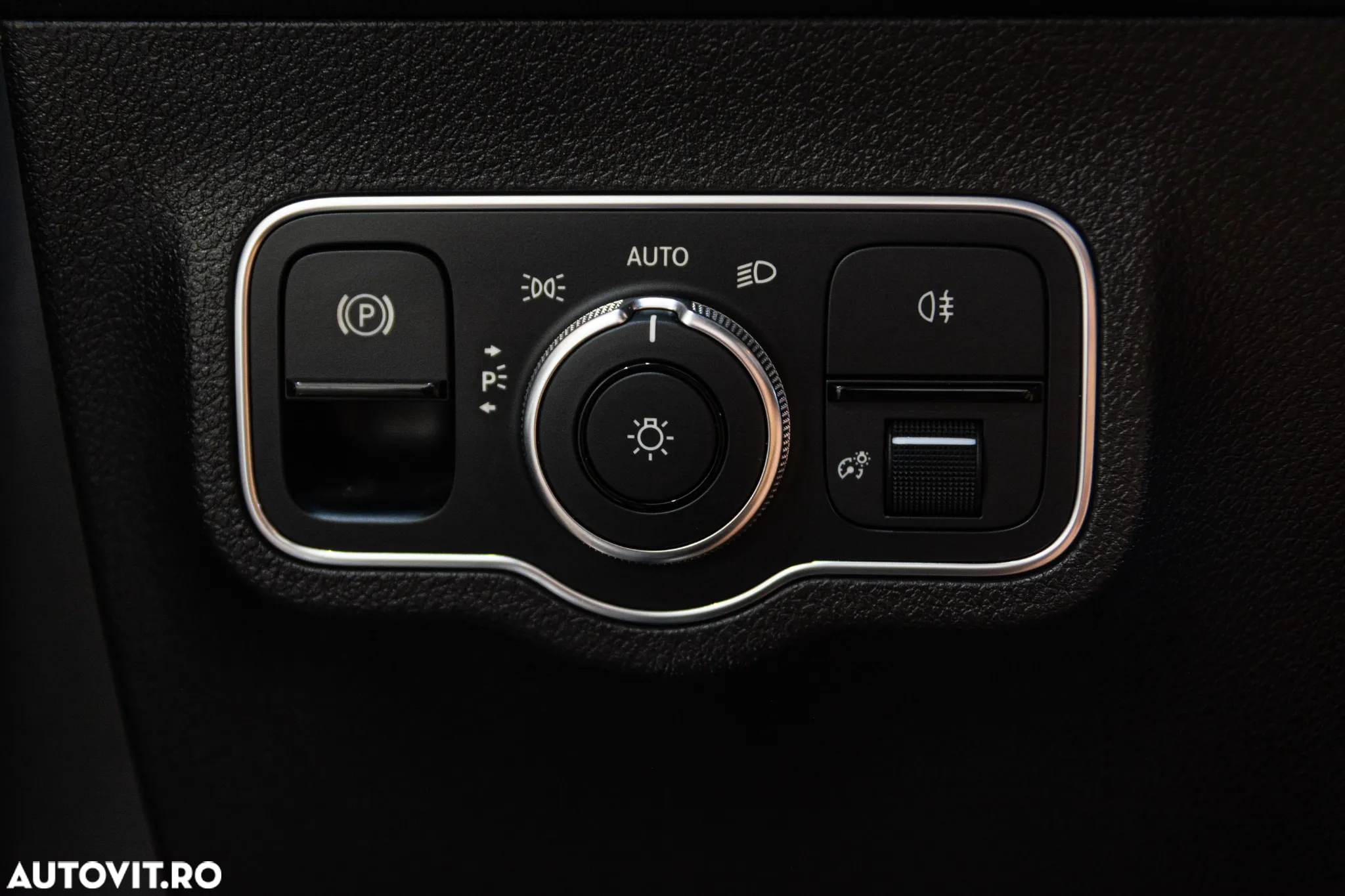 Mercedes-Benz GLB 200 d 8G-DCT AMG Line - 28