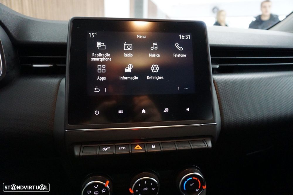 Renault Clio 1.0 TCe Intens Bi-Fuel - 11