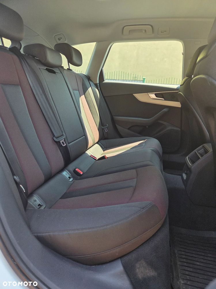 Audi A4 Avant 30 TDI mHEV Advanced S tronic - 18
