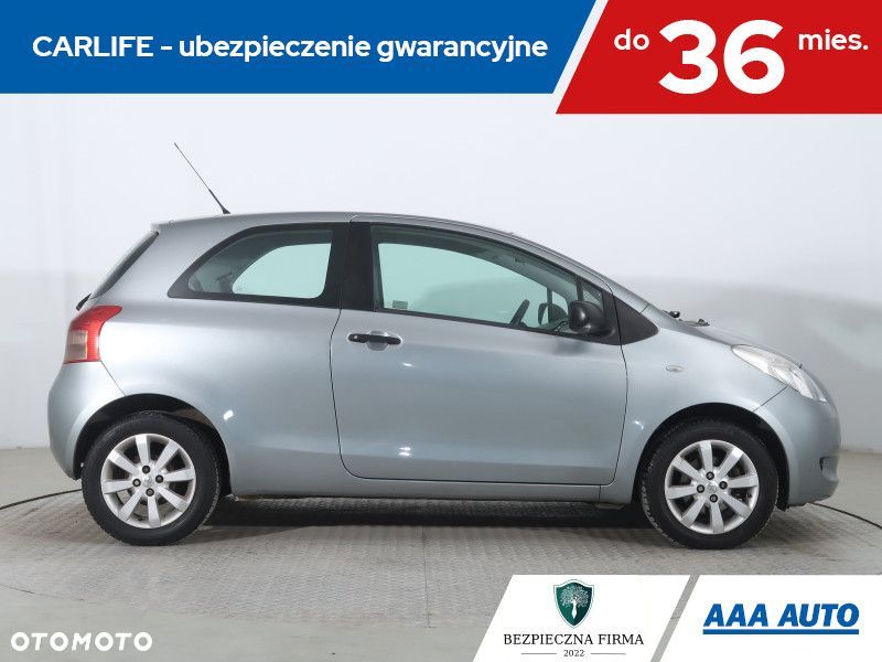 Toyota Yaris - 7