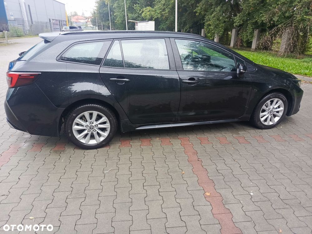 Toyota Corolla 1.8 Business Edition - 3