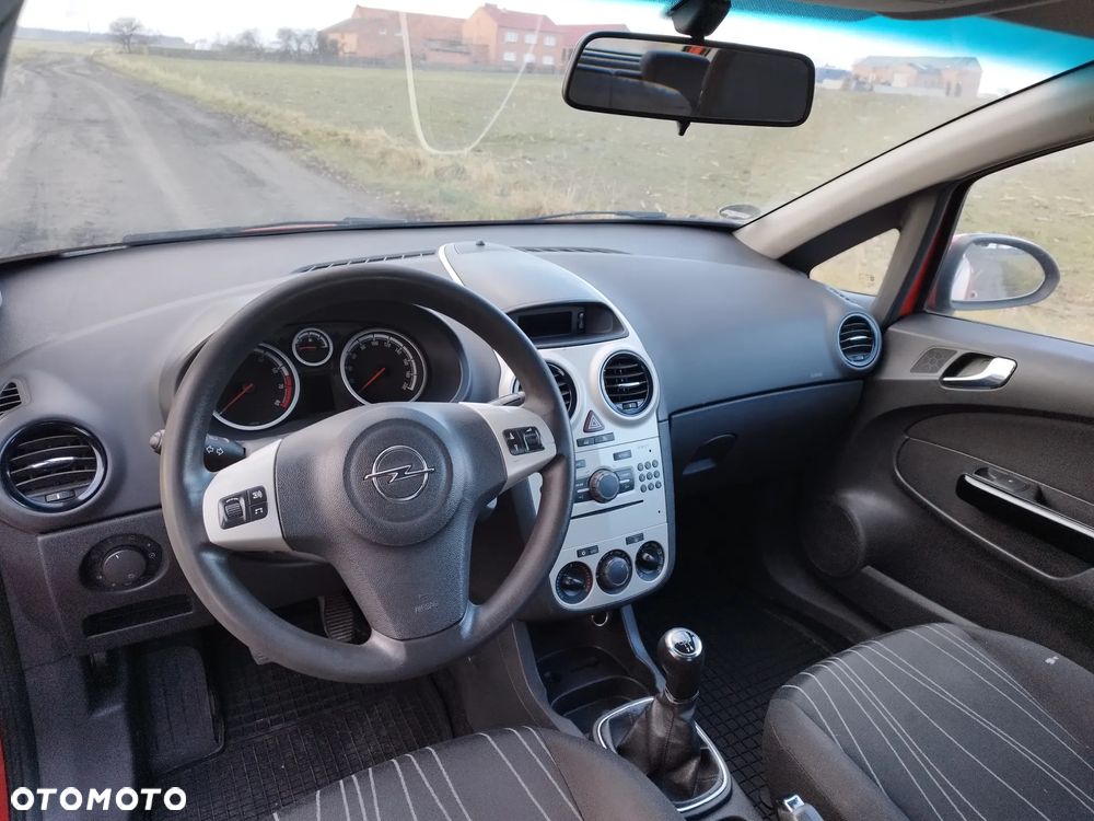 Opel Corsa 1.2 16V - 10