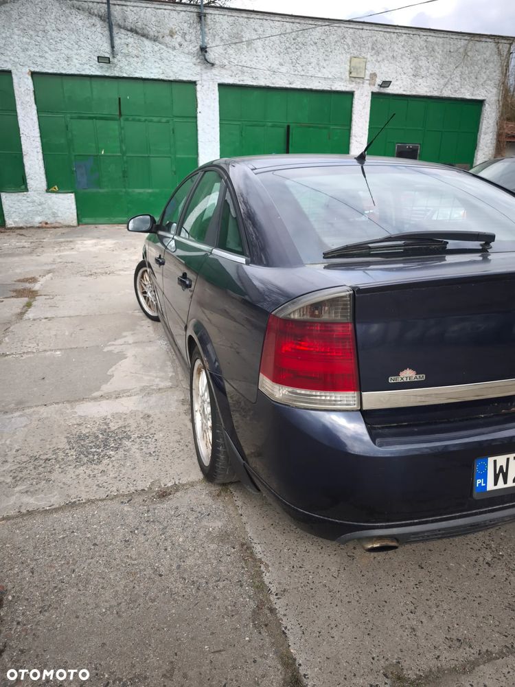 Opel Vectra 2.2 DTI - 5