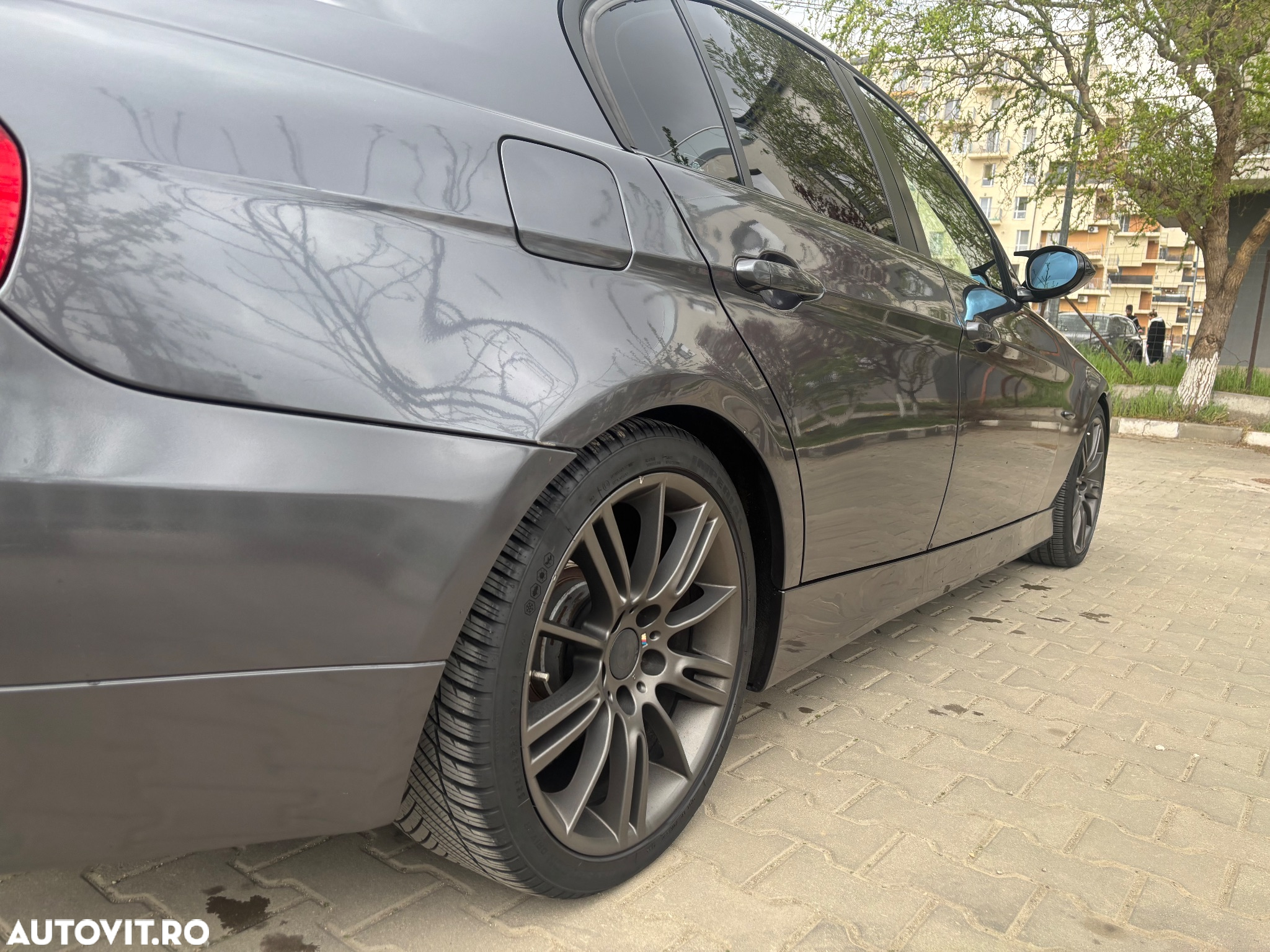BMW Seria 3 318d Touring - 28