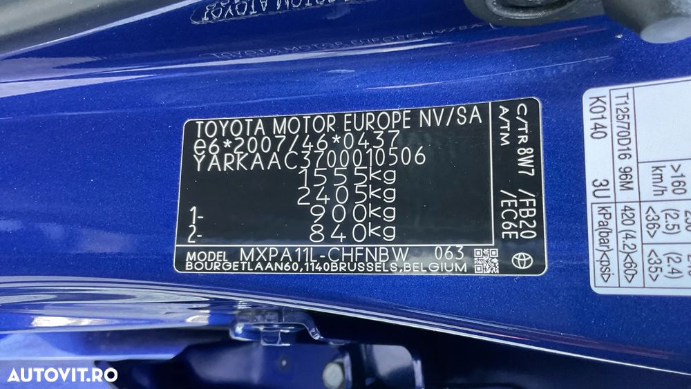 Toyota Yaris 1.5 L Dynamic - 35