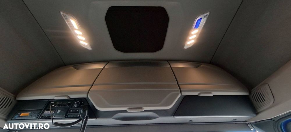 DAF XG+ 530 FT new model full leather - 8