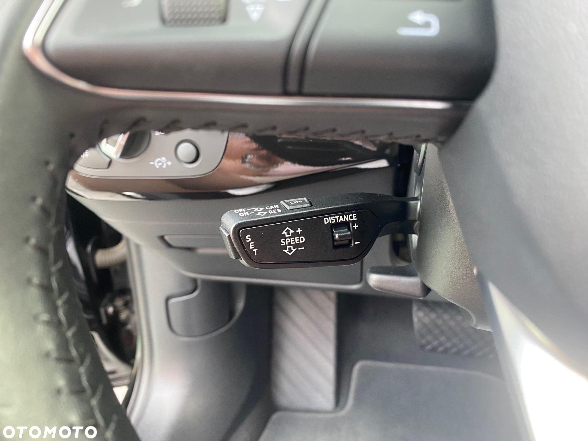 Audi A4 2.0 TDI S tronic - 25