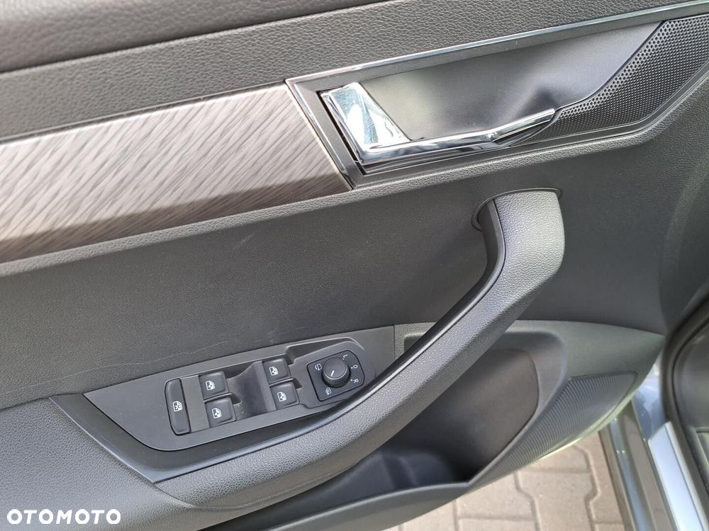 Skoda Karoq 1.5 TSI ACT 4x2 Style DSG - 12