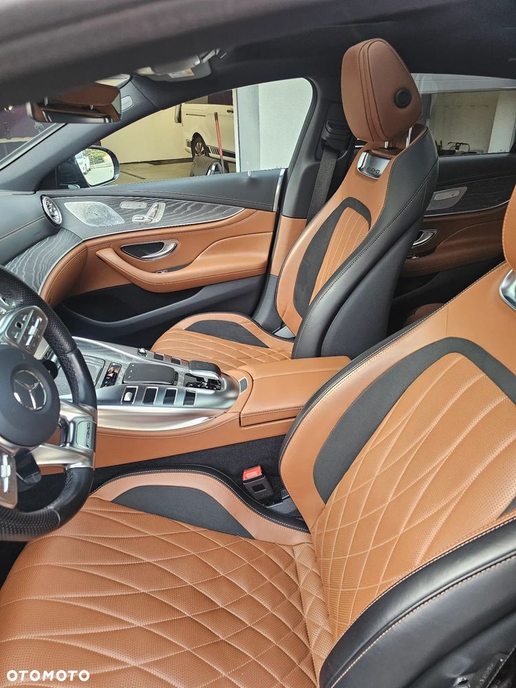Mercedes-Benz AMG GT 43 4-Matic+ - 4