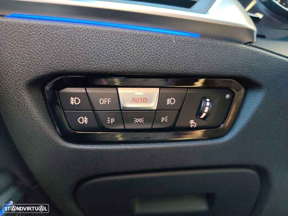 BMW 320 d Line Sport Auto - 26