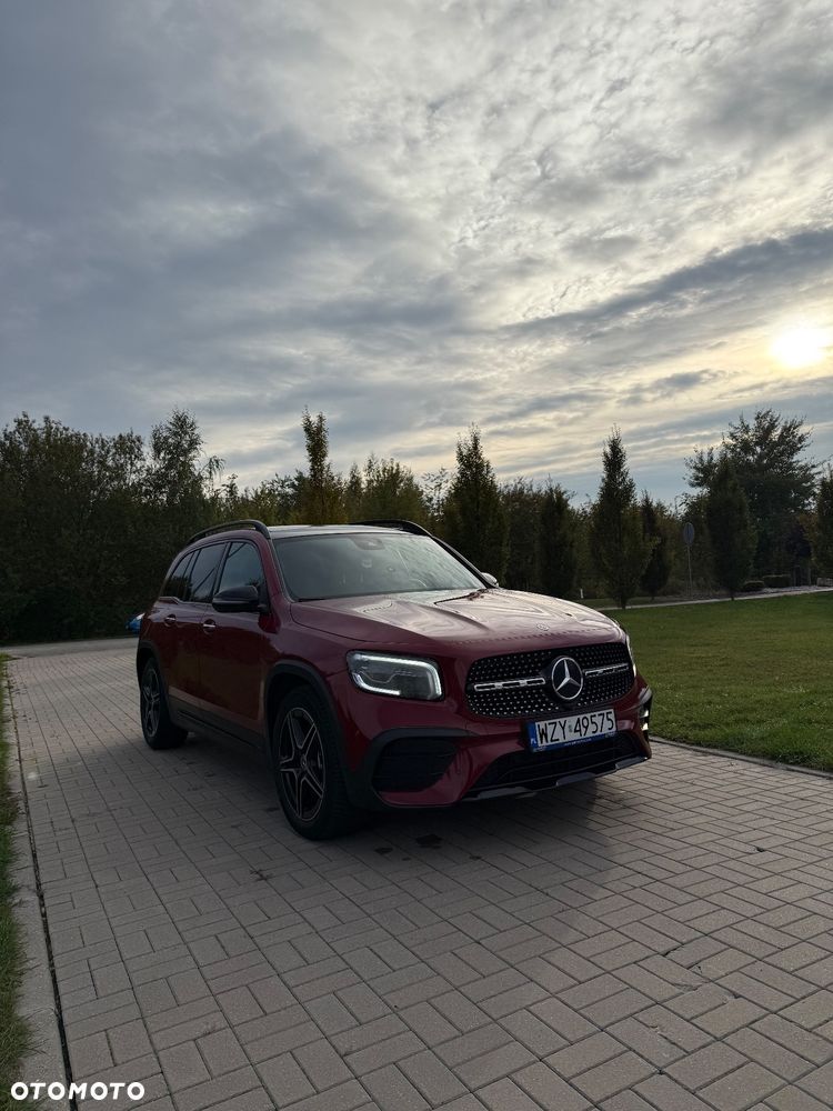 Mercedes-Benz GLB 220 d AMG Line 8G-DCT - 8