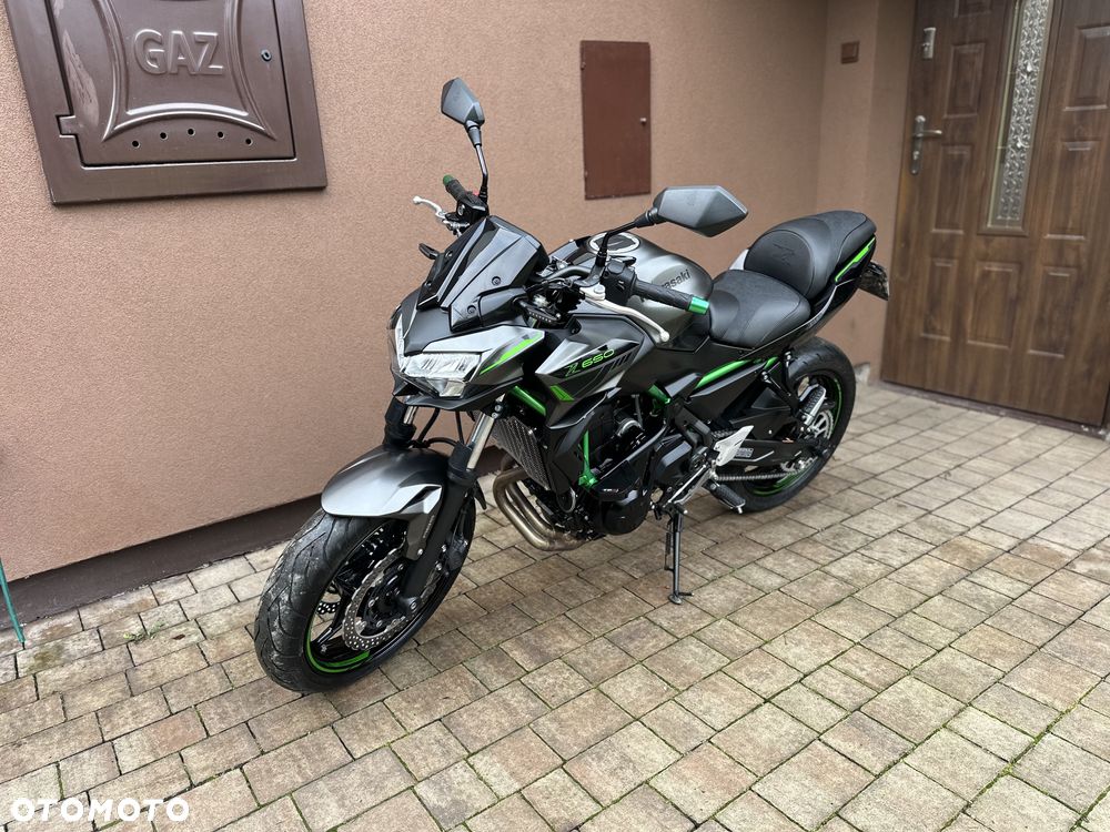 Kawasaki Z 650 - 23