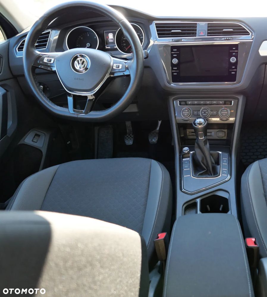 Volkswagen Tiguan 2.0 TDI BMT SCR Comfortline - 9