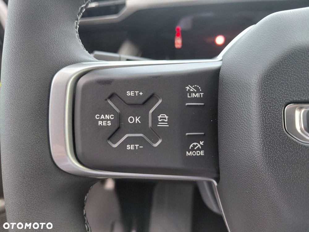 Jeep Compass 1.2 T3 mHEV Summit FWD DCT - 24