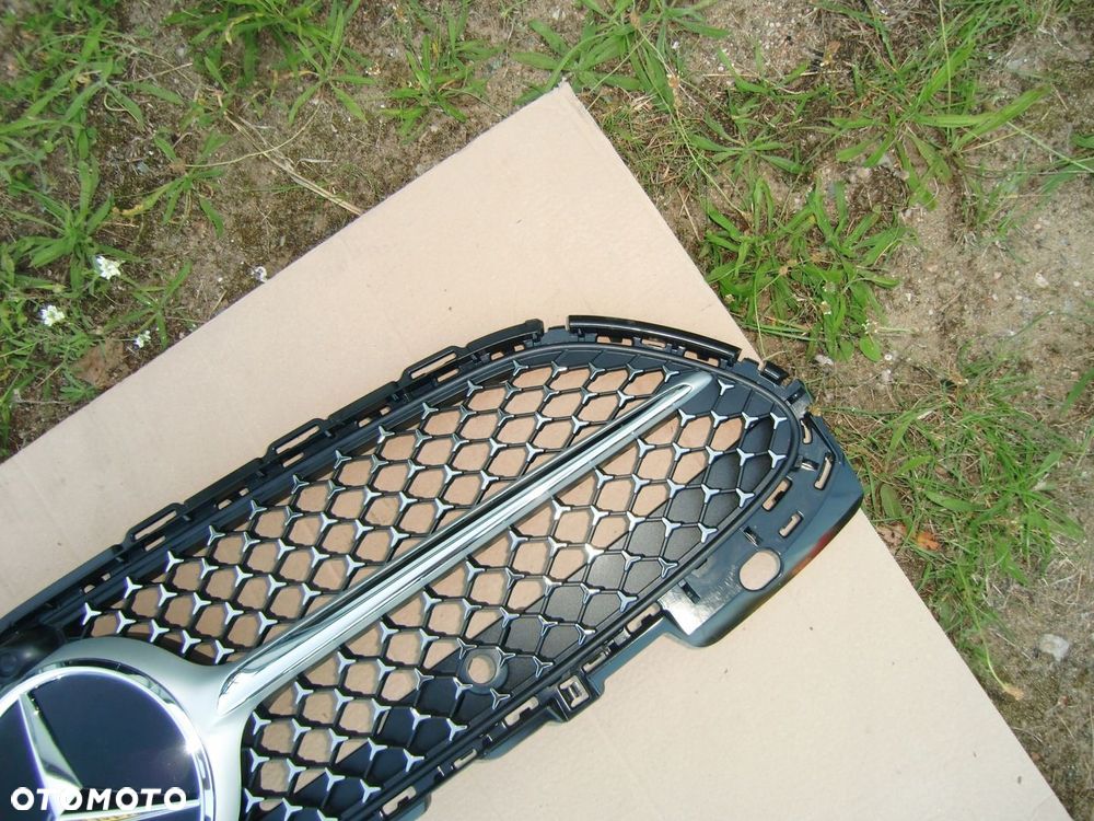 GRILL ATRAPA MERCEDES C KLASA W206 AMG NOWY - 3