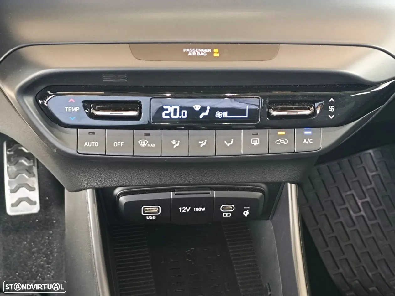 Hyundai Bayon 1.0 T-GDI Premium TT - 16