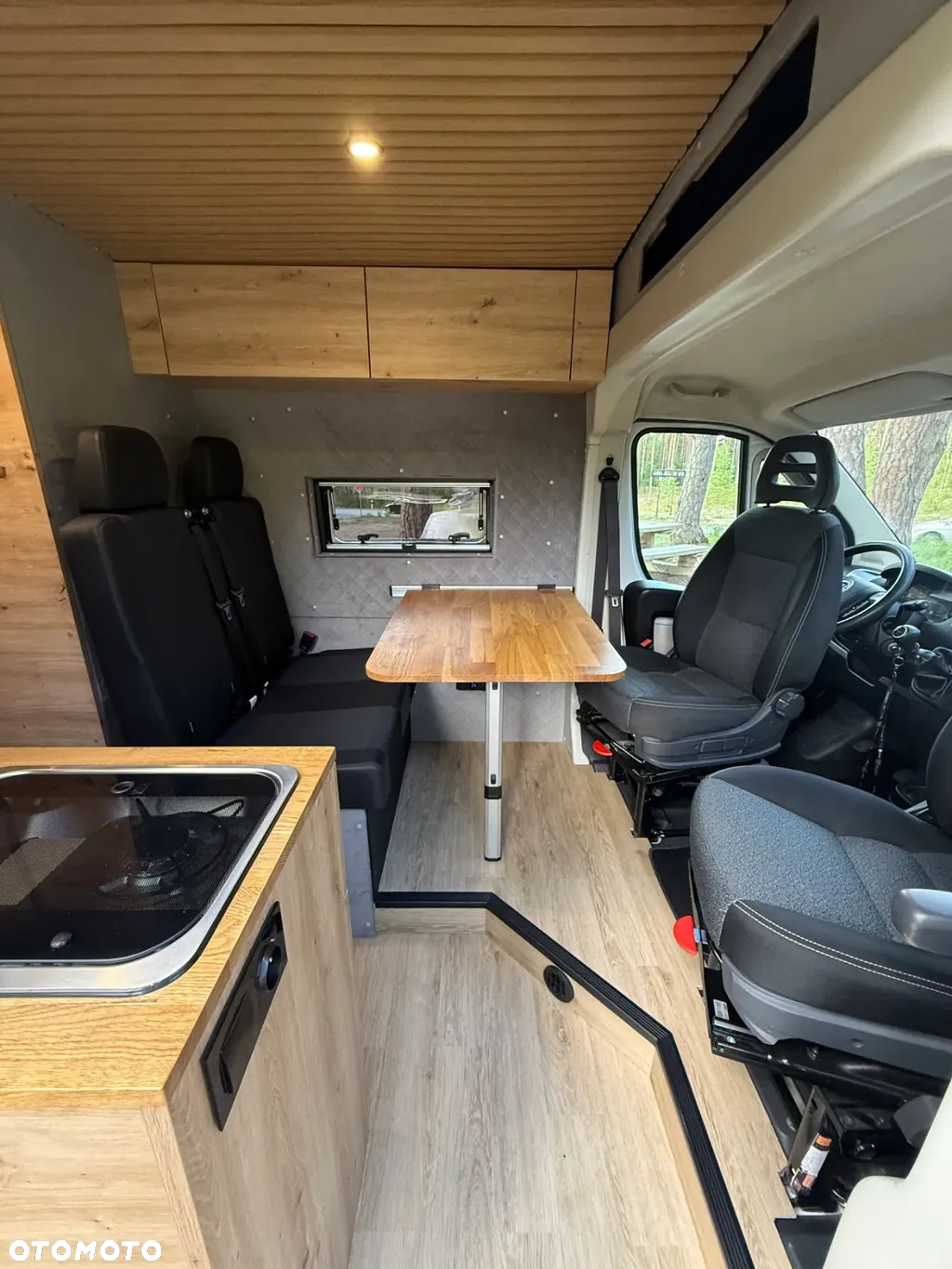 Fiat Ducato Camper - 10