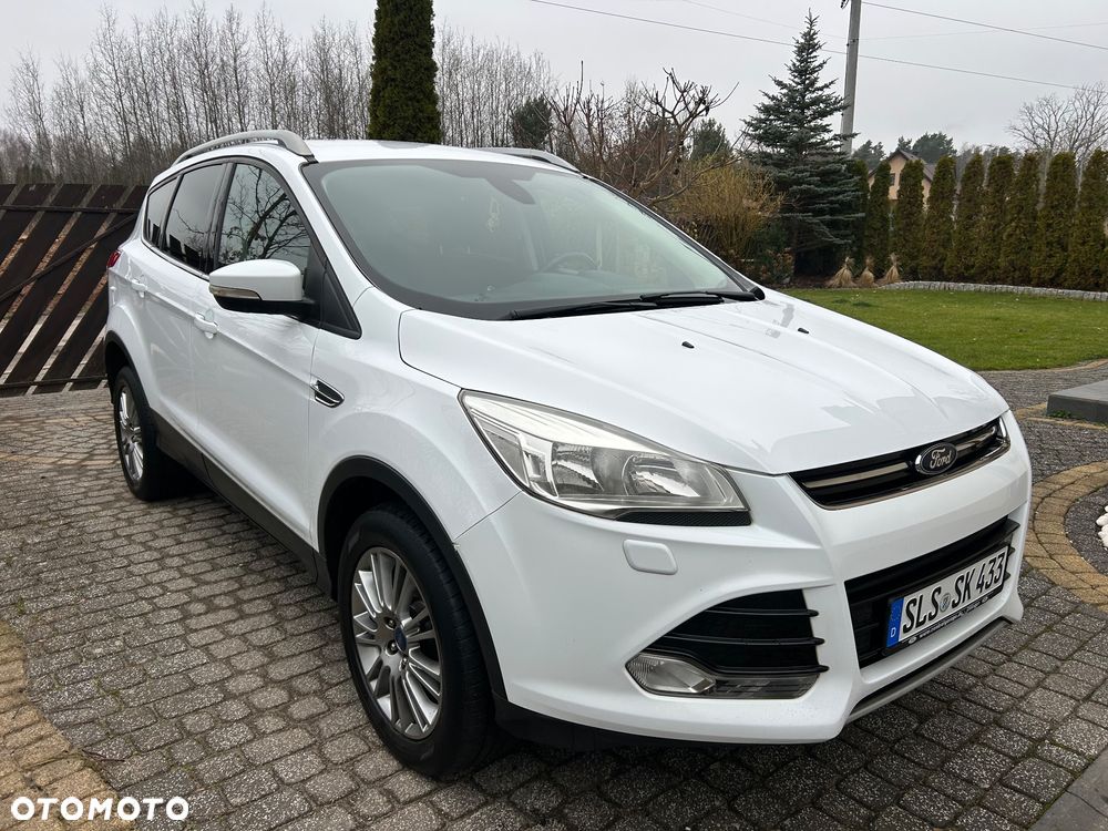 Ford Kuga 1.6 EcoBoost 2x4 Titanium - 1