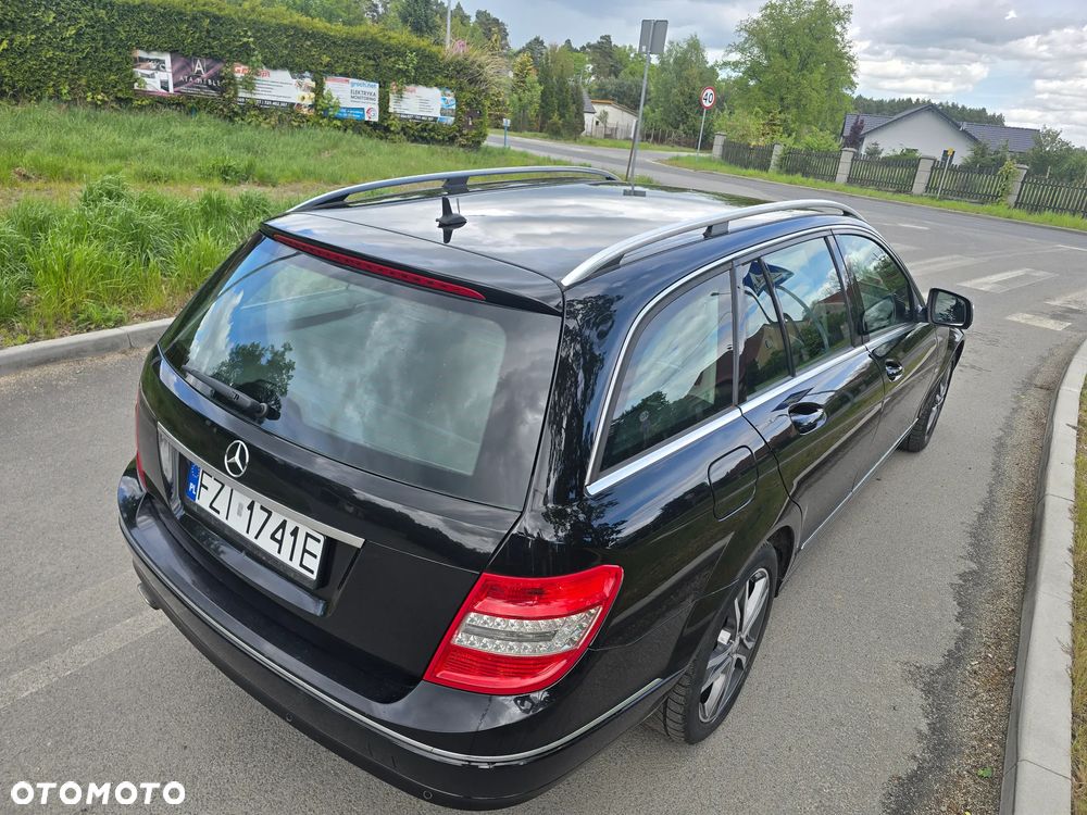 Mercedes-Benz Klasa C - 25