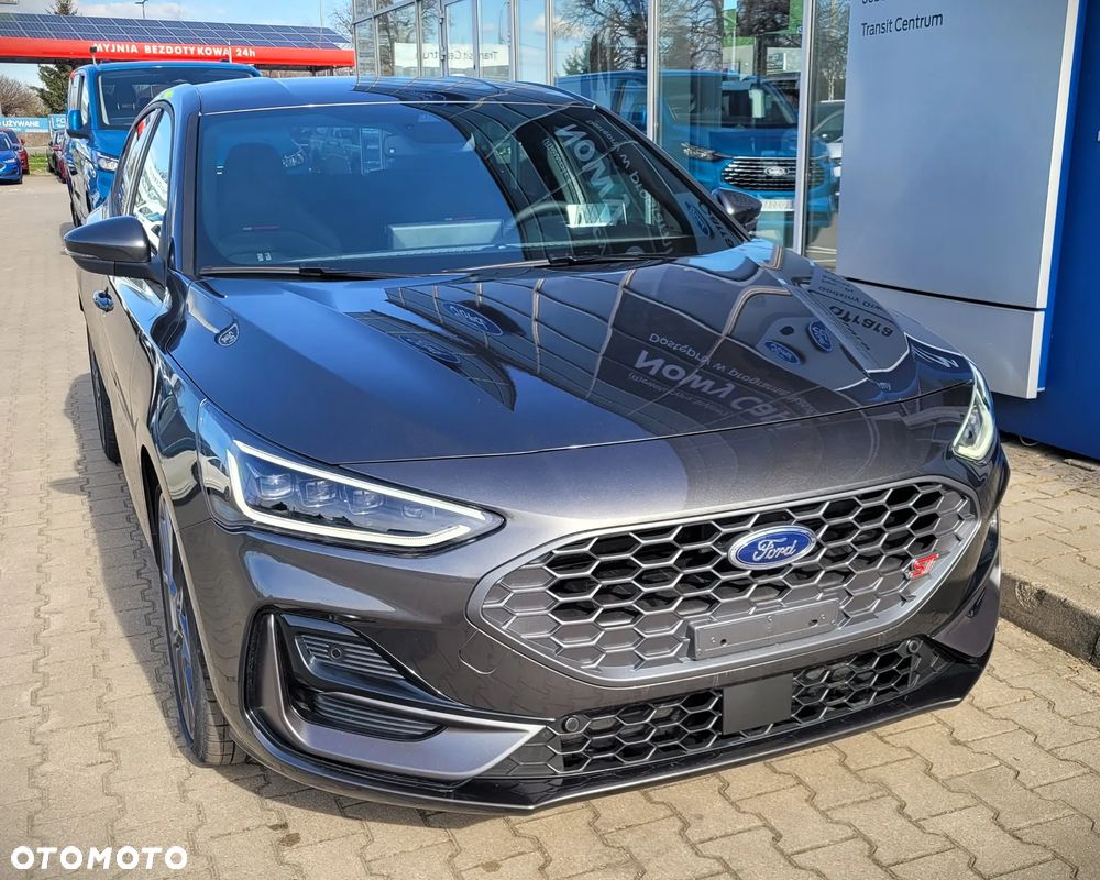 Ford Focus 2.3 EcoBoost ST X - 5