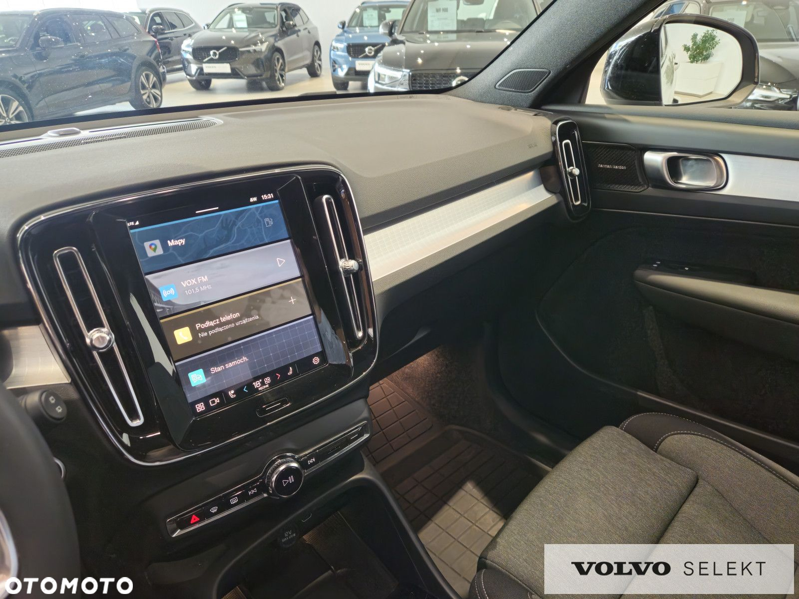 Volvo XC 40 - 22