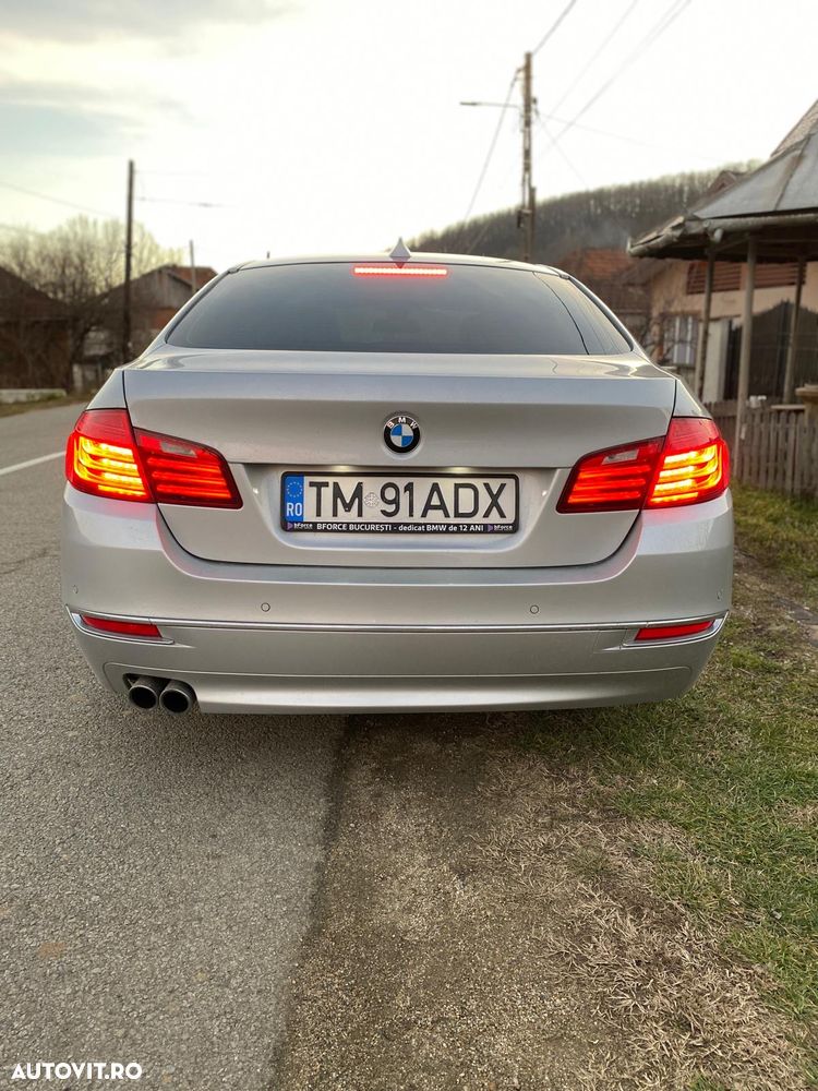 BMW Seria 5 525d xDrive - 4