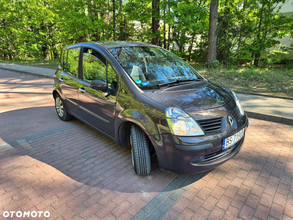 Renault Modus - 16