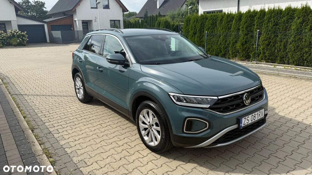 Volkswagen T-Roc 2022 photo 2
