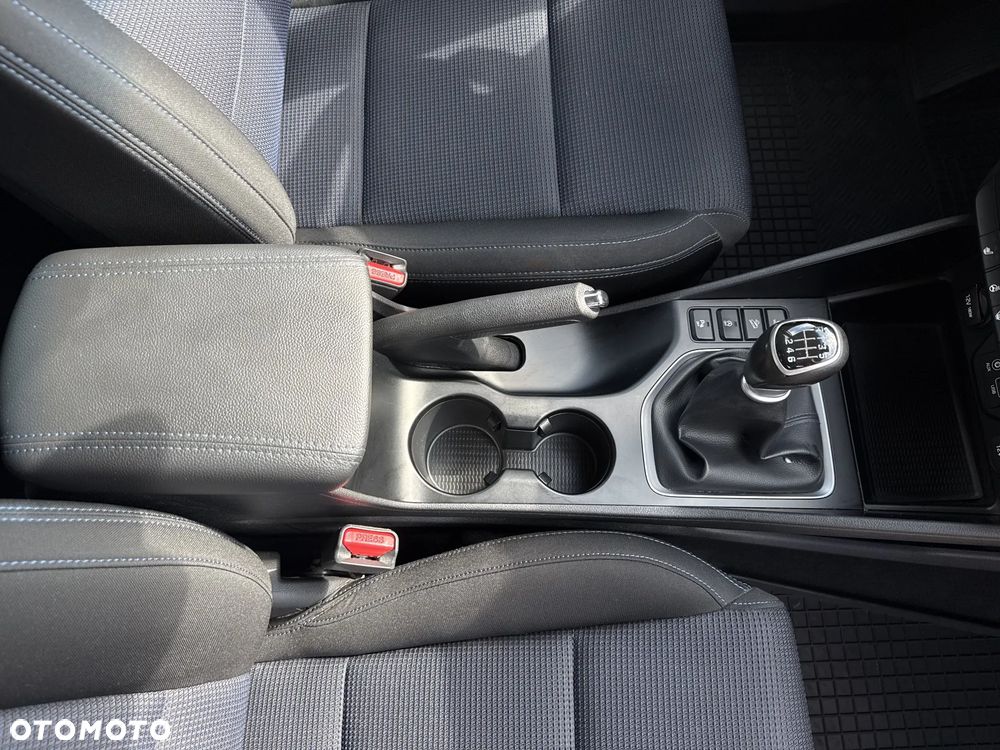 Hyundai Tucson 1.7 CRDI BlueDrive Comfort 2WD - 25