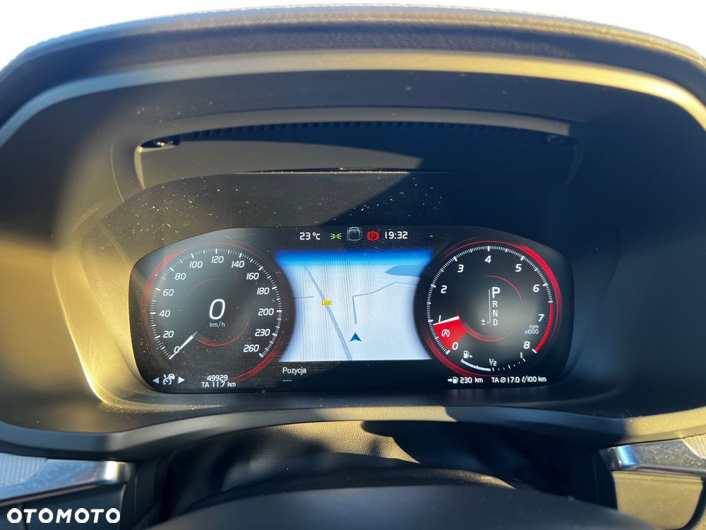 Volvo S60 T6 AWD R-Design - 17