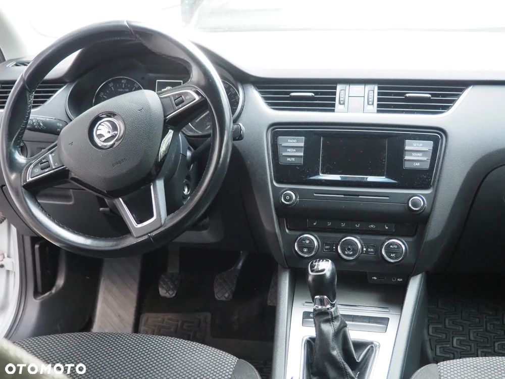 Skoda Octavia 1.4 TSI Active - 8