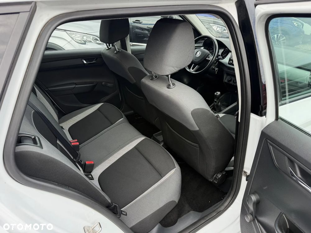 Skoda Fabia 1.2 TSI Cool Edition - 10