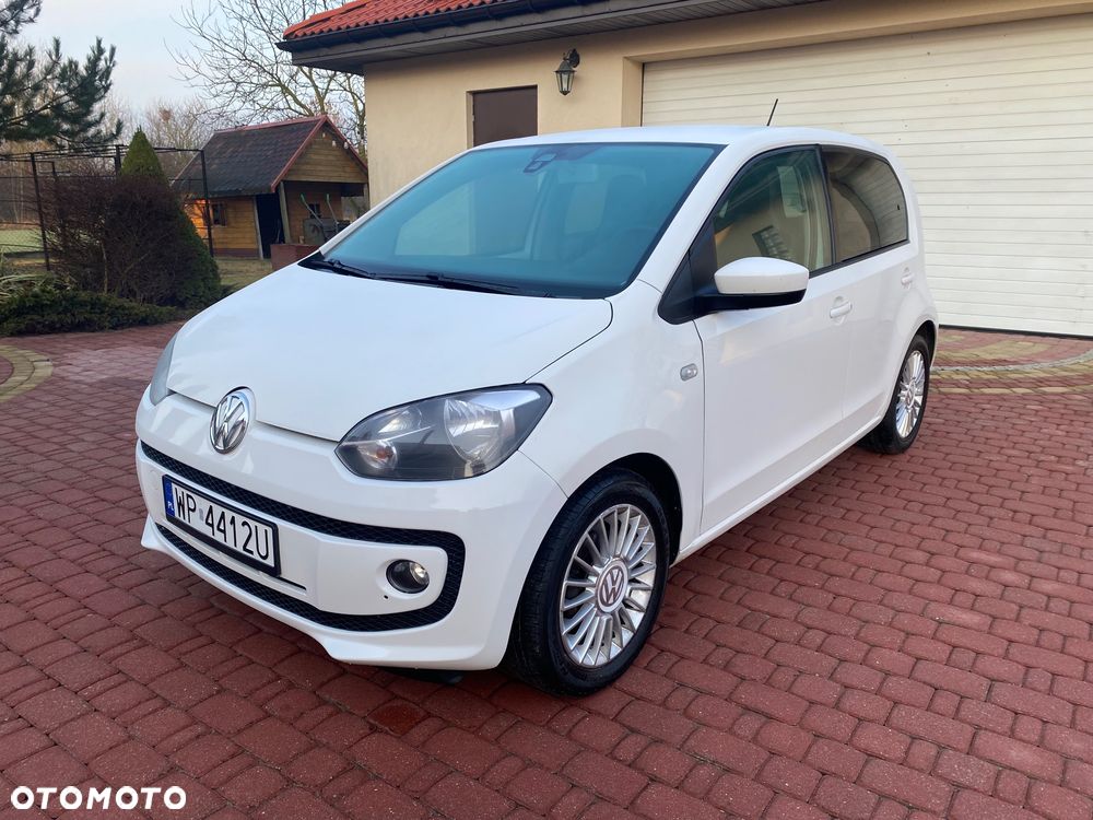 Volkswagen up! (BlueMotion Technology) sound - 2
