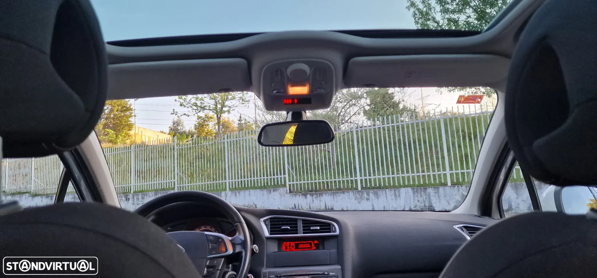 Citroën C4 1.6 HDi Exclusive - 12