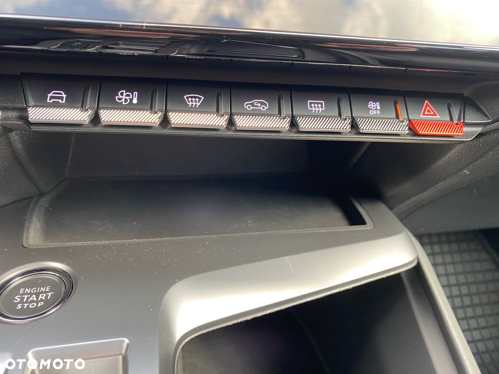 Peugeot 308 PureTech 130 GPF EAT8 Stop & Start Allure Pack - 16