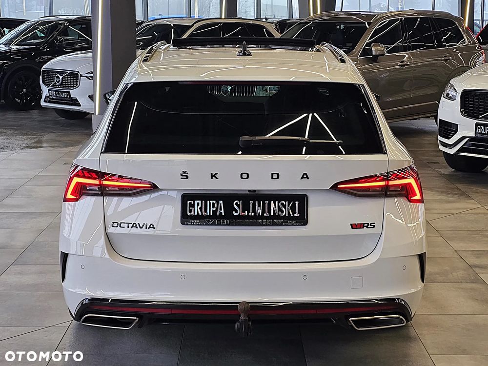 Skoda Octavia 2.0 TDI DSG 4x4 RS Plus - 7