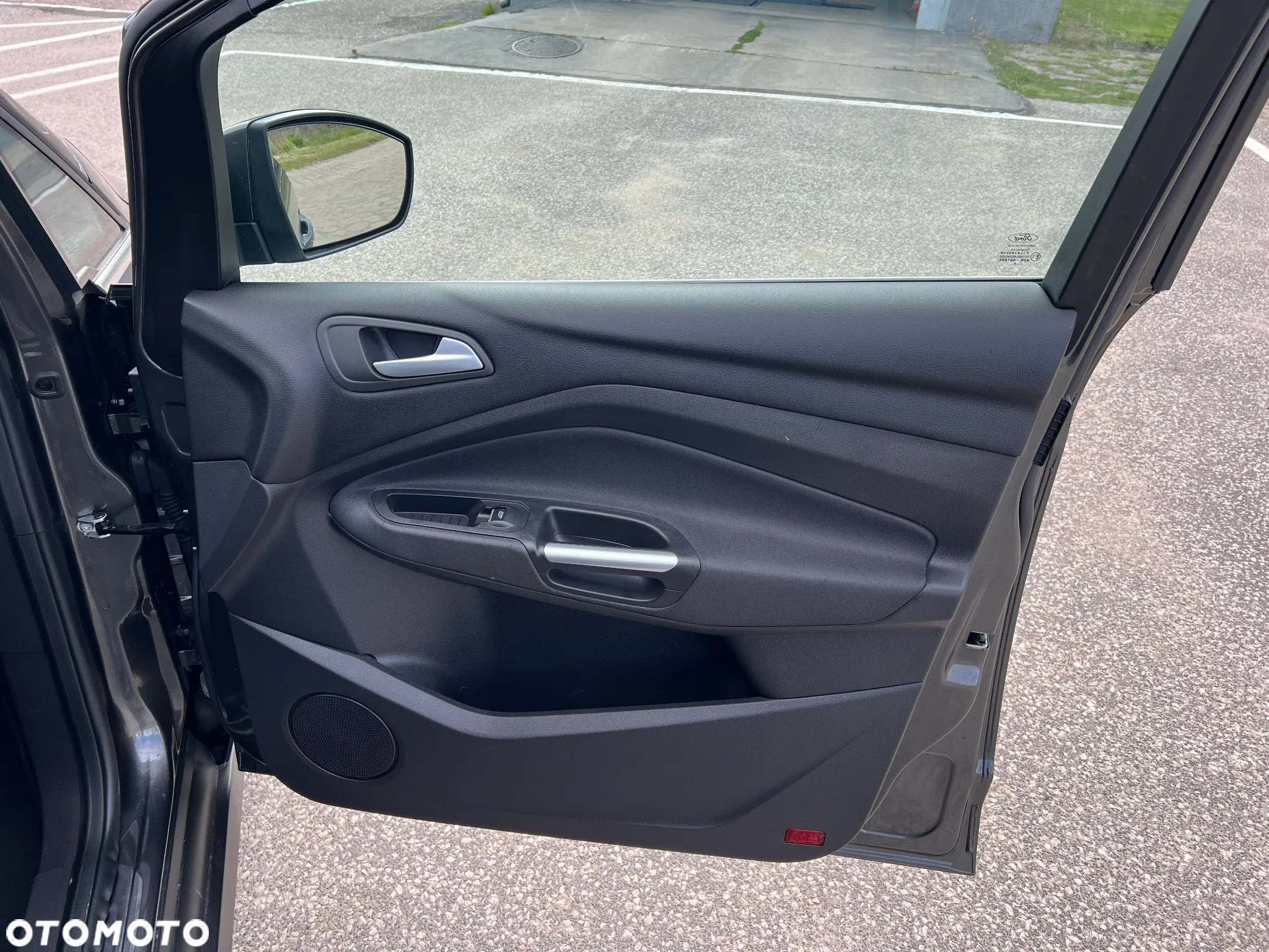 Ford C-MAX 1.0 EcoBoost Start-Stopp-System Titanium - 25