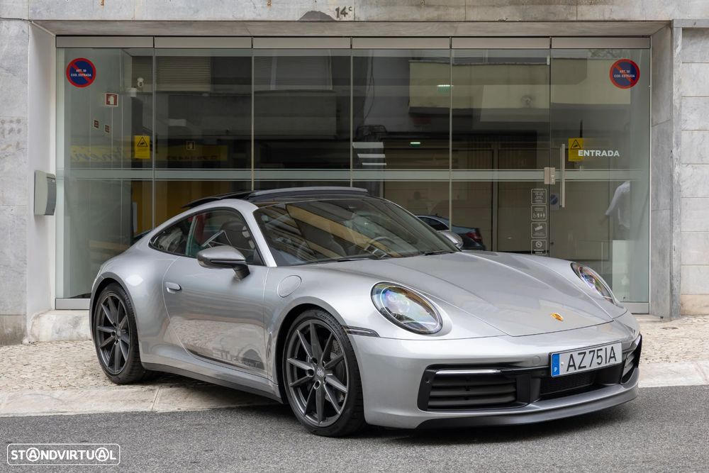 Porsche 911 (992) 2023 photo 3