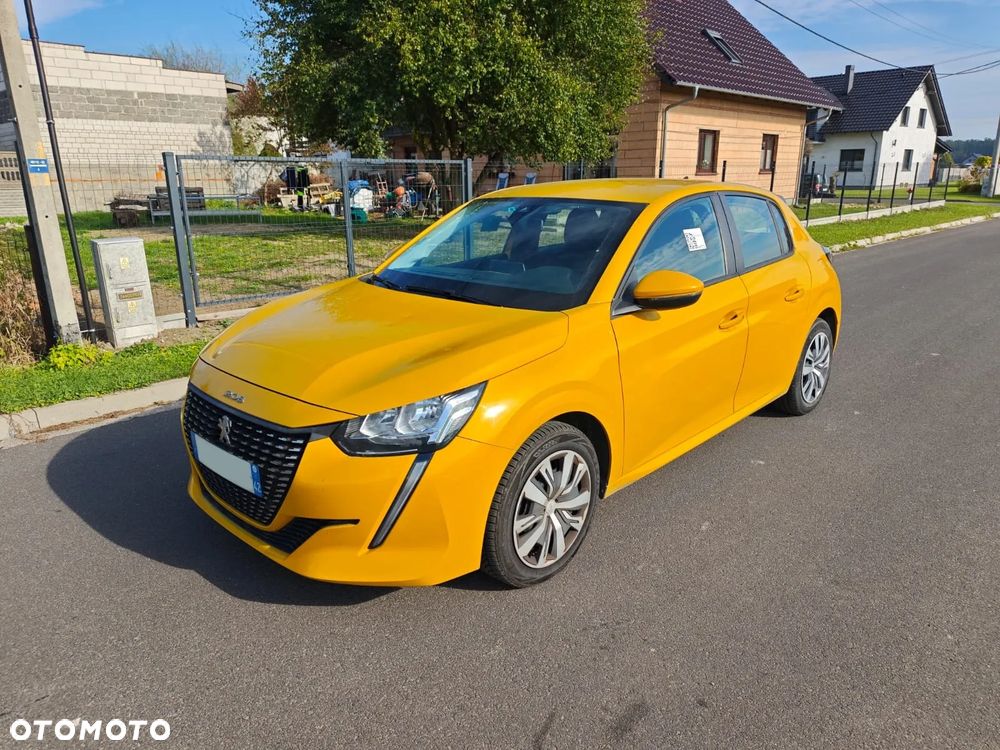 Peugeot 208 - 1