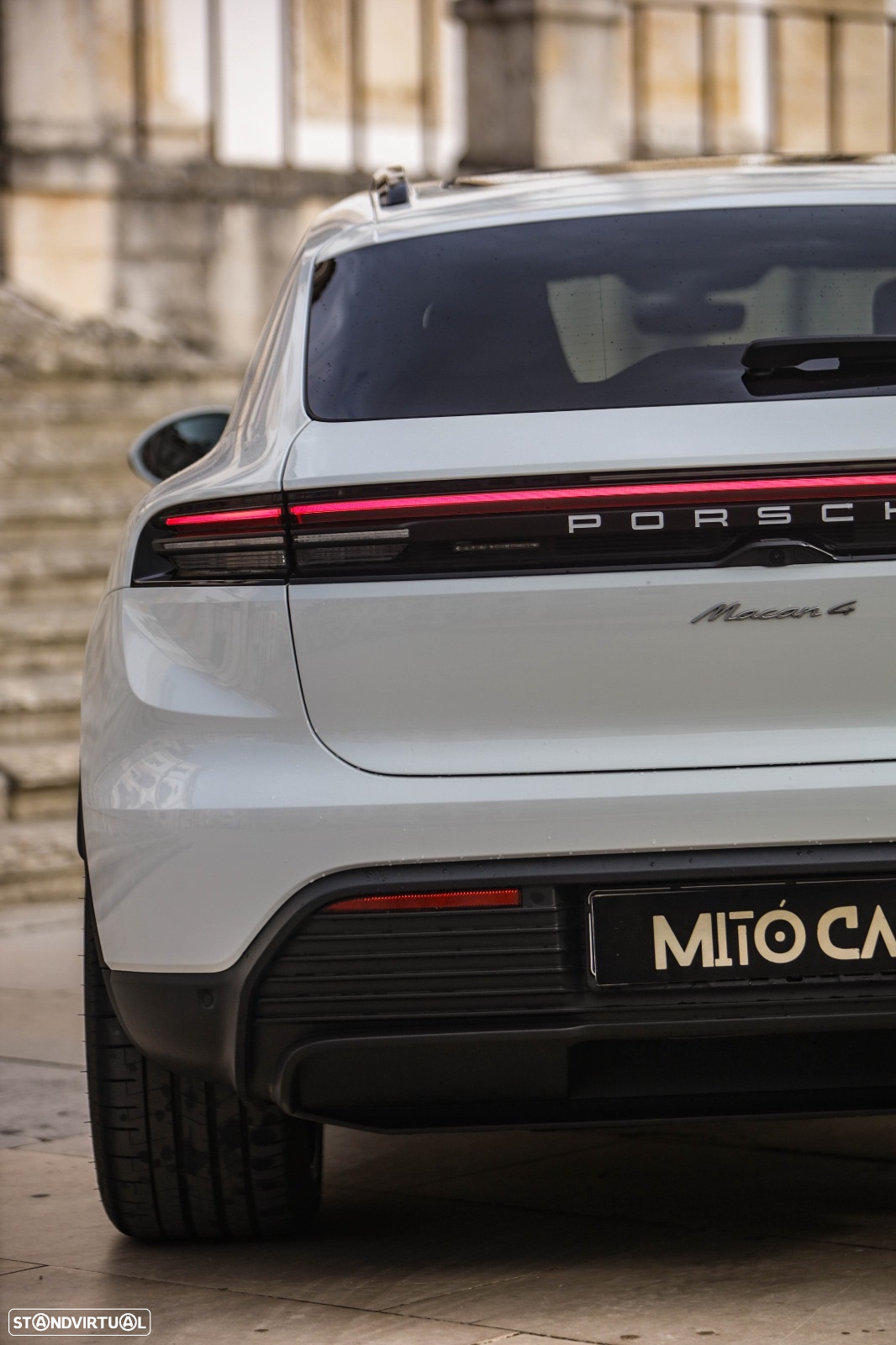 Porsche Macan Electric 4 - 34